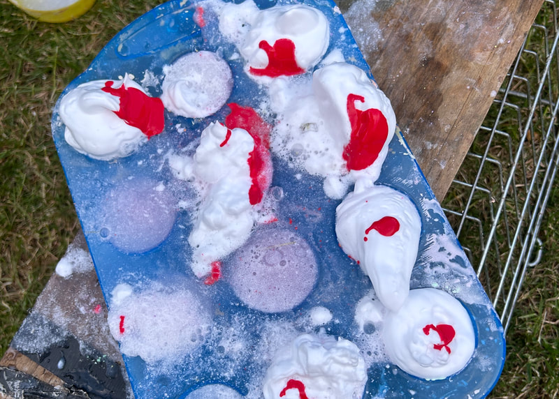 Shaving foam in an ice tray